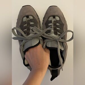 Acne Studios Wmns 8.5